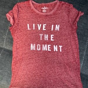 Like new American eagle tee shirt